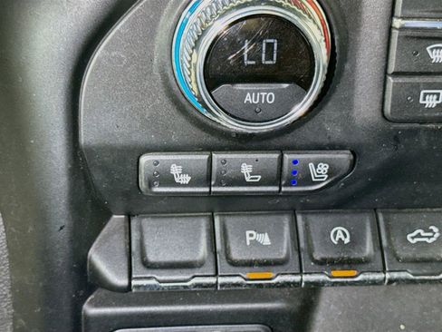 Used 2020 GMC Sierra 1500 AT4 w/ AT4 Premium Package AWD/4WD image 19
