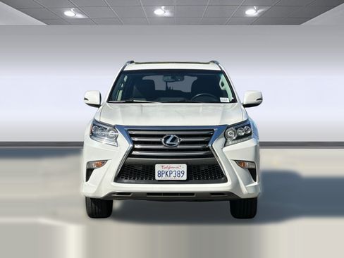 Used 2016 Lexus GX 460 w/ Comfort Package AWD/4WD image 6