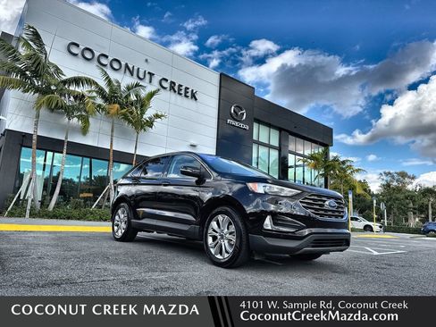 Used 2022 Ford Edge Titanium image 1