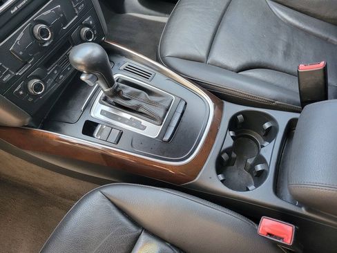 Used 2012 Audi Q5 2.0T Premium AWD/4WD image 25