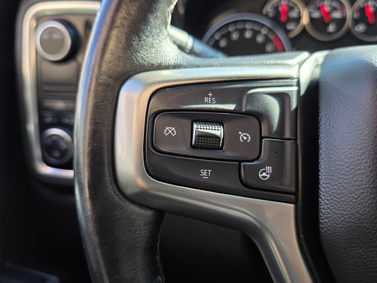 Used 2022 Chevrolet Silverado 1500 LT RWD image 34