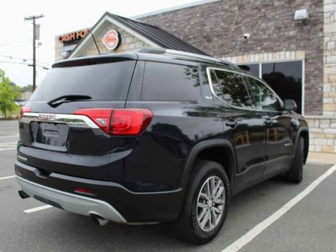 Used 2017 GMC Acadia SLE FWD image 5