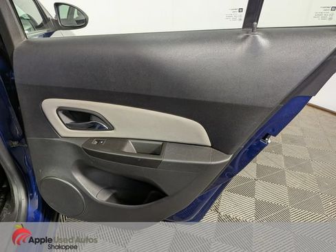 Used 2013 Chevrolet Cruze LS FWD image 24