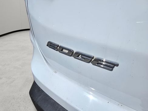 Used 2020 Ford Edge SEL AWD/4WD image 18