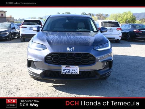 Certified 2025 Honda HR-V LX image 2