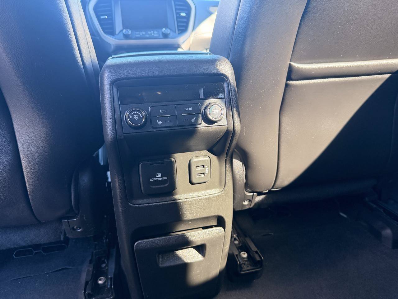 Used 2019 GMC Acadia Denali AWD/4WD image 22