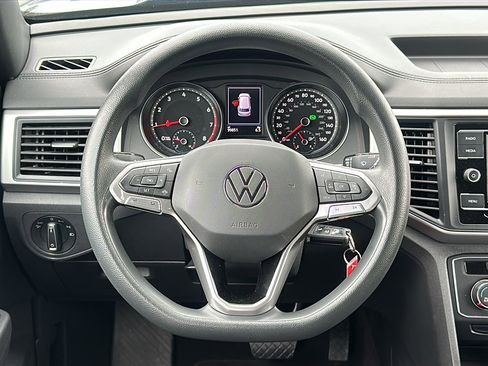 Used 2021 Volkswagen Atlas Cross Sport S image 27