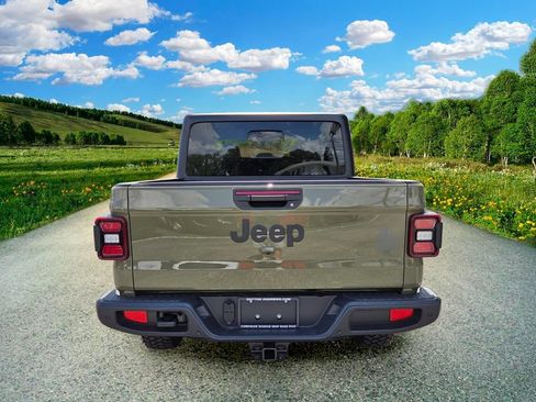 New 2026 Jeep Gladiator Willys AWD/4WD image 5