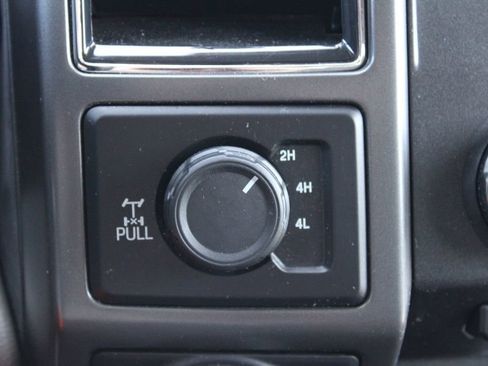 Used 2017 Ford F150 XLT w/ Equipment Group 301A Mid image 33