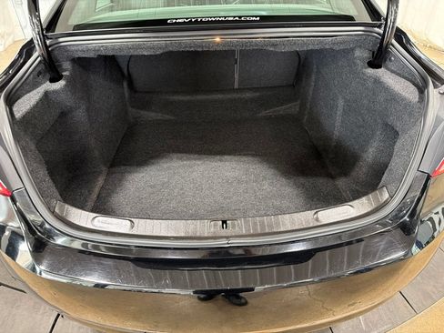 Used 2014 Chevrolet Impala LT FWD image 8