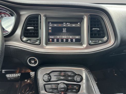 Used 2023 Dodge Challenger R/T image 15