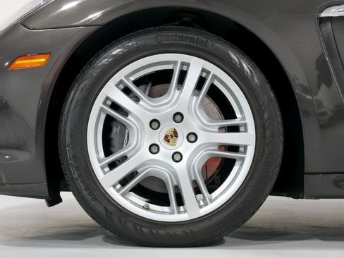 Used 2011 Porsche Panamera image 41