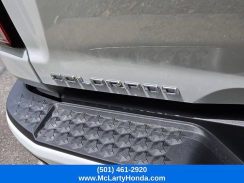 Used 2023 Chevrolet Colorado LT w/ LT Convenience Package II RWD image 10