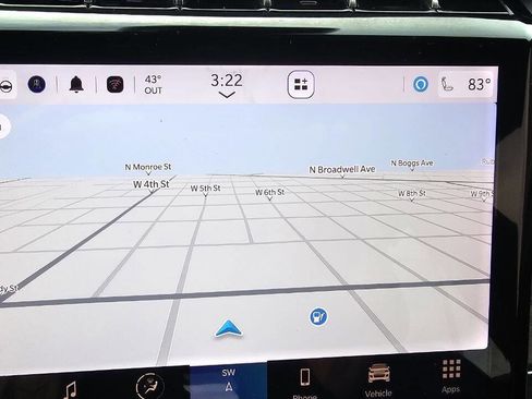 Used 2022 Jeep Grand Cherokee L Overland w/ Advanced Protech Group III image 13