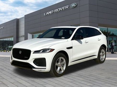 Used 2024 Jaguar F-PACE R-Dynamic S image 1
