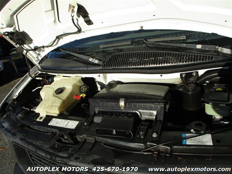 Used 1998 GMC Savana 1500 RWD image 16