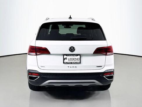 Used 2023 Volkswagen Taos SEL AWD/4WD image 5