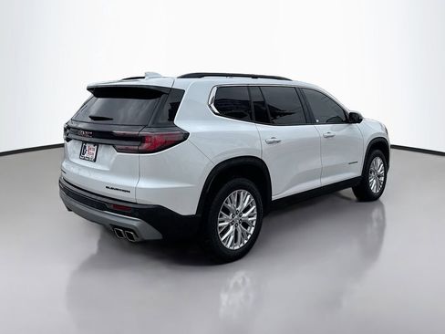 Used 2024 GMC Acadia Elevation FWD image 7