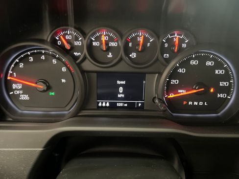 Used 2025 Chevrolet Silverado 1500 Custom RWD image 17