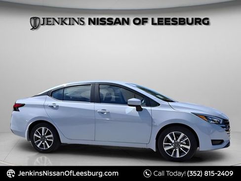 New 2025 Nissan Versa SV w/ Trunk Package image 9