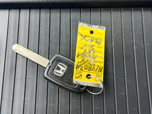 Used 2014 Honda CR-V LX image 45