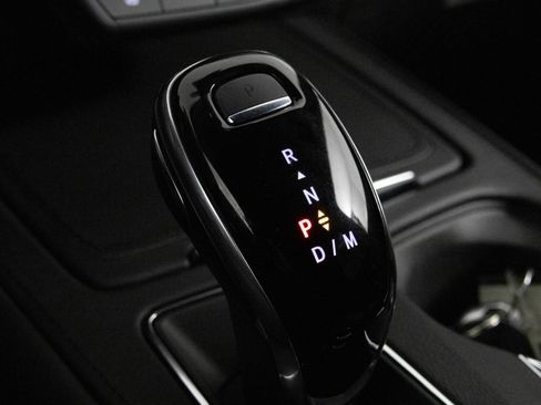 Used 2023 Cadillac XT4 Luxury w/ Cold Weather Package image 26