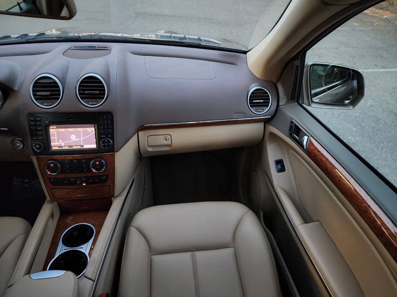 Used 2009 Mercedes-Benz GL 450 4MATIC image 30