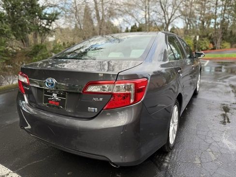 Used 2012 Toyota Camry XLE image 5