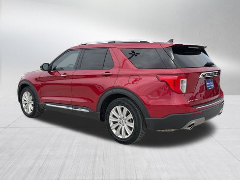 Used 2022 Ford Explorer Limited w/ Equipment Group 301A RWD image 8