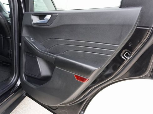 Certified 2024 Ford Escape ST-Line w/ Equipment Group 301A image 19