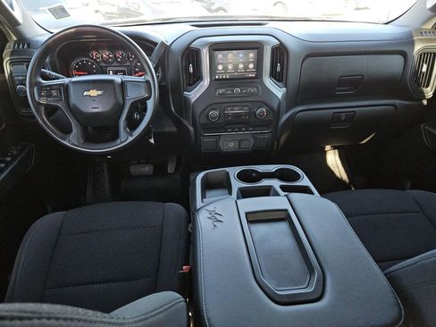 Certified 2020 Chevrolet Silverado 1500 Custom w/ Custom Value Package image 11