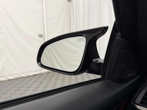 Used 2015 BMW M4 Convertible RWD image 30