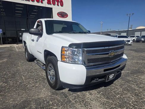 Used 2011 Chevrolet Silverado 1500 W/T w/ LS Package RWD image 1