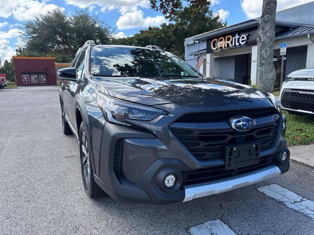 Used 2023 Subaru Outback Limited AWD/4WD image 2