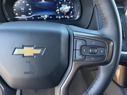 Certified 2024 Chevrolet Suburban High Country AWD/4WD image 26