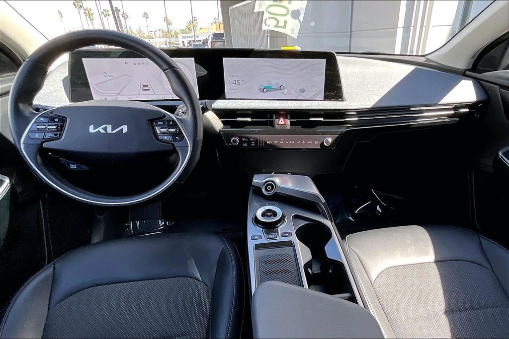 Used 2024 Kia EV6 Light RWD image 13