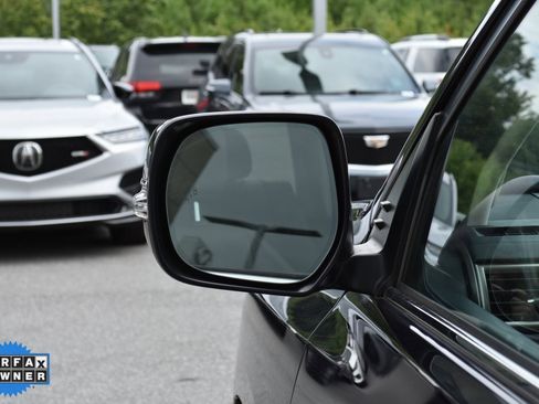 Used 2021 Lexus GX 460 Luxury w/ Sport Design Package image 16