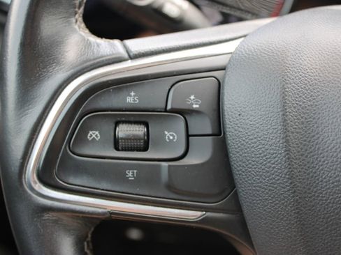 Used 2020 Buick Encore GX Select w/ Sport Touring Package FWD image 33