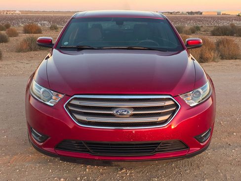 Used 2016 Ford Taurus SEL w/ Equipment Group 201A image 10