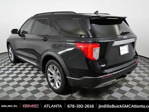 Used 2022 Ford Explorer XLT w/ Equipment Group 202A image 33