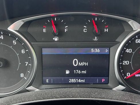 Used 2024 GMC Terrain SLT w/ Elevation Edition AWD/4WD image 14