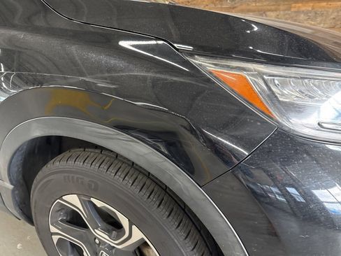 Used 2018 Honda CR-V Touring image 14