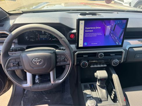 Used 2024 Toyota Tacoma TRD Off-Road w/ TRD Off Road Upgrade Package AWD/4WD image 21