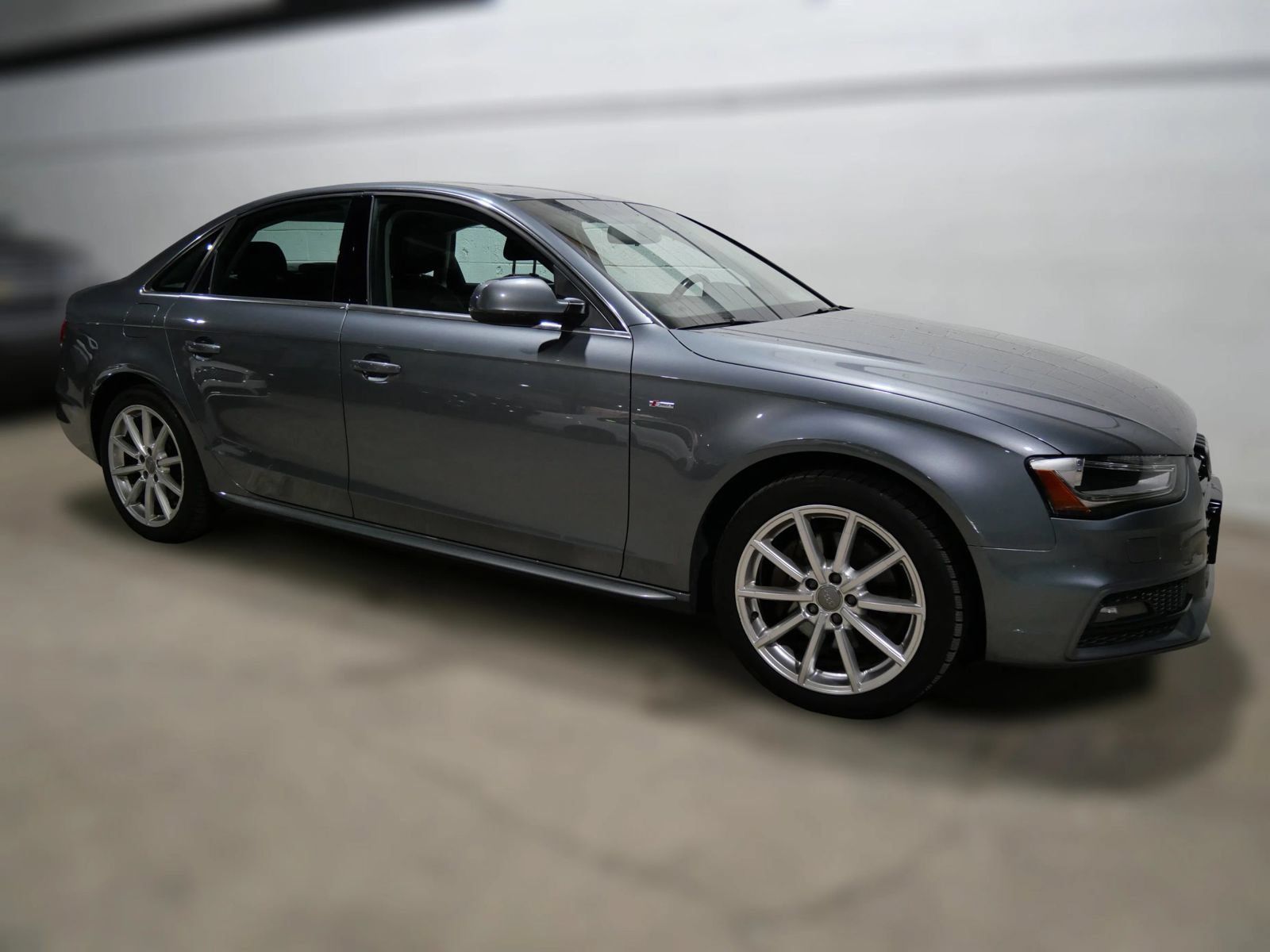 Used 2015 Audi A4 2.0T Premium w/ Audi MMI Navigation AWD/4WD image 3