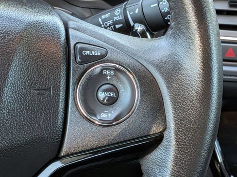 Used 2016 Honda HR-V EX-L image 19