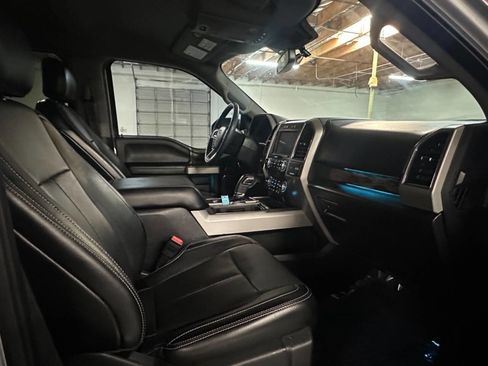 Used 2018 Ford F150 Lariat w/ Equipment Group 502A Luxury image 11