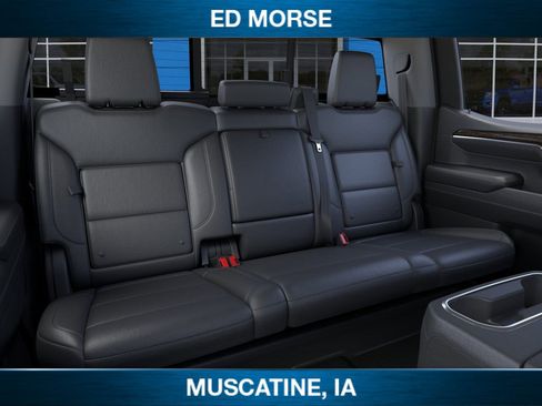 New 2026 GMC Sierra 1500 SLT image 17