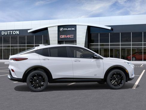 New 2026 Buick Envista Sport Touring image 29