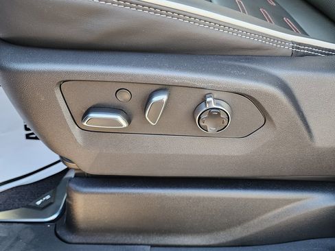 New 2026 GMC Yukon XL AT4 Ultimate image 18