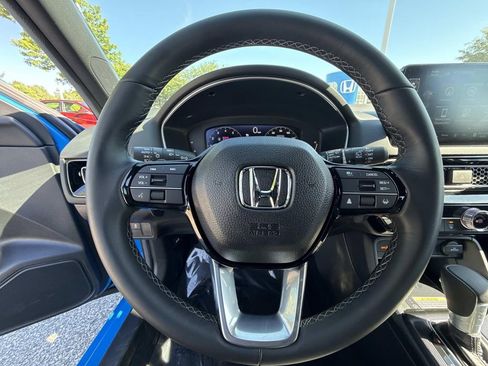 Used 2024 Honda Civic Sport Touring image 12
